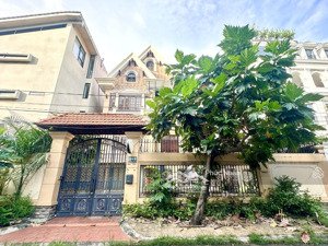 cực tốt: 230tr/m2 biệt thự rẻ hơn giá đất khu compound nguyễn văn hưởng thảo điền 15x25 - 4 tầng