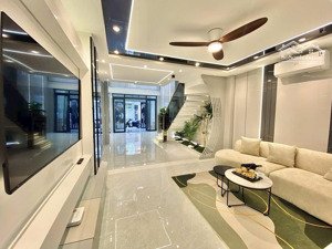 bán nhà hxh phạm văn chiêu, p.14, gò vấp dt 4x17m (67.6m²) 1 trệt 1 lửng 3 lầu -giá 9tỷ