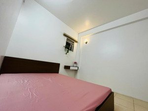 bán căn góc sổ đỏ căn hộ 45m 2pn tại phú thượng tây hồ 3 tỷ 350tr full nội thất 