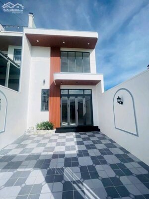 BÁN NHÀ Gần Chợ Bình Chánh 120M2, SHR, 2.7T, 1T1L, 3P3W