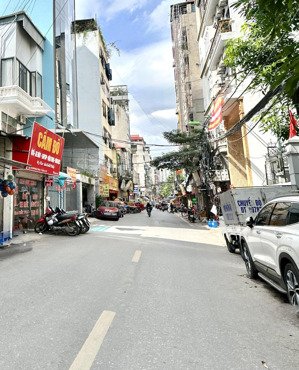 mỹ đình-nhà đep 6 tầng, 11 phòng khép kín, full nội thất ô tô đỗ cổng- gần đường lớn- chỉ hơn 10 tỷ