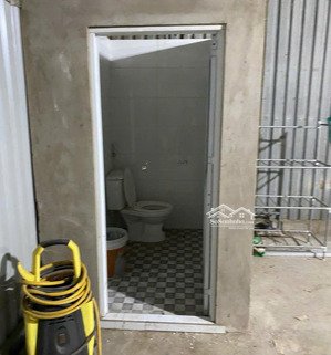 kho diện tích 300m2 cần cho thuê gấp ở đường đào trí có pccc