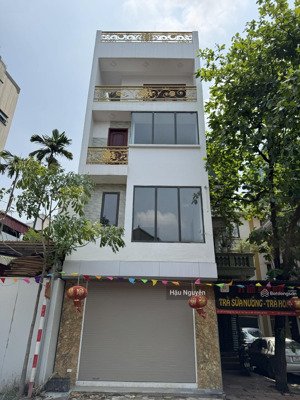 gấp!nhà dân xây phú diễn,oto tránh,dt=50mx5t,mt=4.5m, nhỉnh 7ty