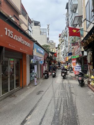 hàng hiếm-nhà cầu giấy-dt42m x 5t 13 t.ỷ-ngõ thông, rộng, thoáng - 10m ra mặt phố.