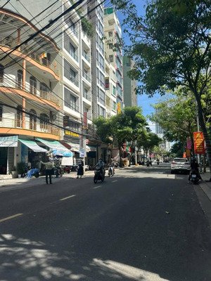 bán nhà hẻm xe hơi 43,2 m2 giá 6,3 tỷ cách bãi tắm biển chỉ 3 phút đi bộ phường nha trang!