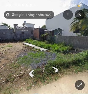 chủ cần bán lô đất đẹp tại thôn đông , vĩnh phương.
dt: 262,5m - giá: 17tr/m
ngang 9,64m - nở hậu