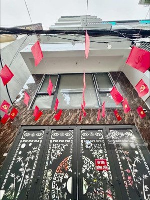 hot! phố tân mai, thang máy, lô góc, 50m x7 tầng, doanh thu 70tr/1th, mt 4.5m.