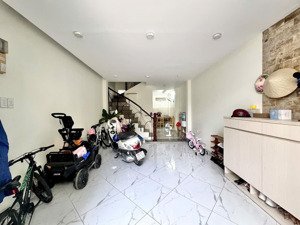 bán nhà hẻm xe hơi nguyễn công hoan 37m2 đúc 5 tầng btct 5pn tặng nội thất nhỉnh 8 tỷ tl