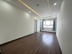 bán gấp căn góc 2pn, 2wc c/c tân hương tower, 2,7 tỷ tl, lh ms giang