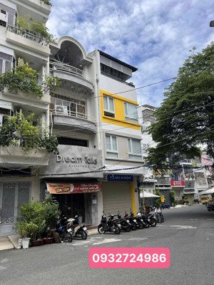 chuyên bán nhà phố trung tâm, thành thái q10, 4,2x17, 68m2, 5 tầng