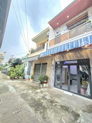 nhà mini - ngang 4m gần đầm sen - 2 tầng - tân phú - giá nhỉnh 3 tỏi