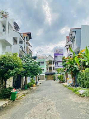 bán nhà cấp 4 khu biệt thự bình lợi p13 bình thạnh 126m2 giá 18 tỷ