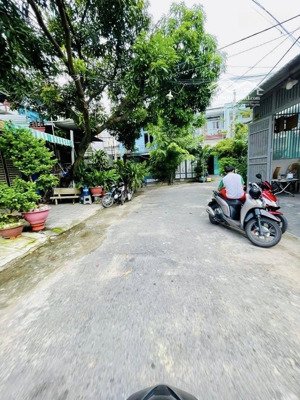 giáp đầm sen q11 hẻm xe hơi nhà đẹp 2 tầng 48m nhỉnh 5 tỷ đồng