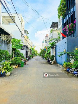 cực hiếm! nhà 2 tầng ngang 4.9m x 10.8m 53m2 đường ô tô 6m gần chợ long trường 2pn 2wc chỉ 3.xx tỷ