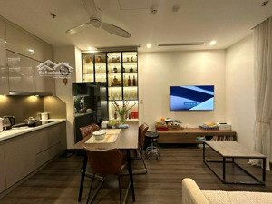 cho thuê căn hộ 1pn, full đồ đẹp, view nội khu tại vinhomes symphony