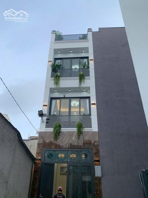 bán nhà xây mới hẻm 3m đường quang trung, p.10, 4,4 x 11, 4 tầng giá 6.29 tỷ tl