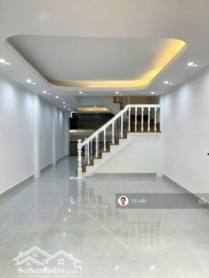 chỉ 19 tỷ - nhà phân lô trung kính to - 65m - ô tô vào nhà - cách phố 20m!