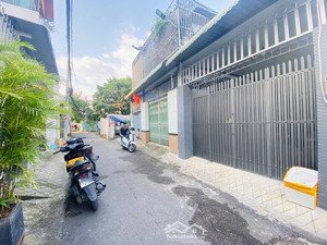 bán nhà hoàng diệu 2 - thủ đức - 100m2 - nhà 2 tầng - ôtô đậu trong nhà - gần đại học ngân hàng