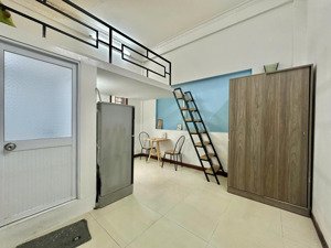 phòng trọ cửa sổ trời đầy đủ nội thất đối diện etown cộng hòa - ngay công viên nguyễn đức thuận