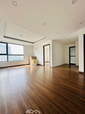 bán căn hộ có sổ đỏ 107m2 tại x2 đại kim 3pn giá 71tr