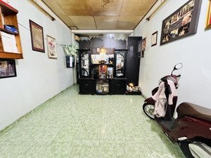 thơm ngất bình thạnh nhà bán sát quận 1 52m2 2tầng 3pn chỉ 5.9 tỷ ngang 4m*13m vuông vức vị trí đẹp