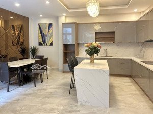 đường lê thị riêng phường bến thành - 110m2