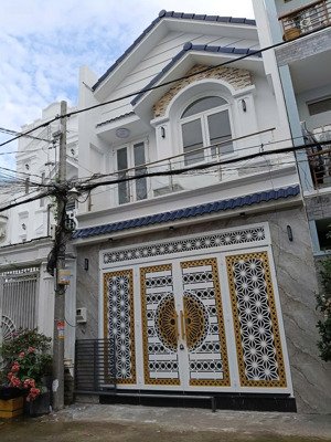 bán nhà ở ngay hxh huỳnh tấn phát, tt nhà bè, hcm giáp quận 7 xây 2 tầng, chỉ 4,8 tỷ sổ hồng riêng