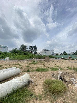 gần 1000m2 thổ cư mặt tiền dự án vàm thuật gò vấp