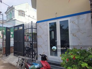 bán lô đất 80m2 thổ cư ( thêm 37m2 đtcln) tặng nhà trọ mới xây ngay ngã tư bình phước giá chỉ 5,15t