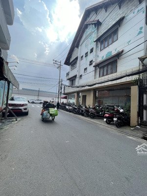 hxh hoàng hoa thám ngay nhà ga t3 -ngang 4,6 x16m- 4 tầng - chỉ 11 tỷ - giá tốt nhất khu vực