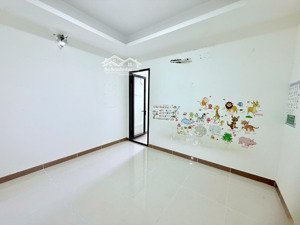 bán căn hộ 2pn, 2wc tại the era town, 3,15 tỷ, 67m2, sổ hồng cầm tay. lh: huệ