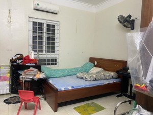 siêu phẩm có 102- 1 căn duy nhất tại quan hoa - 30m2 - 4 tầng ở ngay chỉ 6 tỷ!