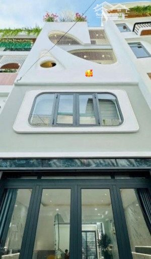 kẹt vốn bán nhà đường lớn võ trường toản p15 q5. giá 3tỷ680/81m2 gần chợ lớn. đang cho thuê 28tr/th