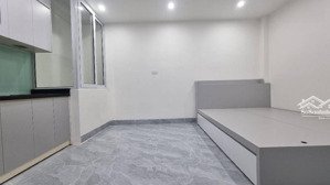 ccmn định công thượng - 7 tầng thang máy - ngõ nông - dòng tiền 70 tr / tháng