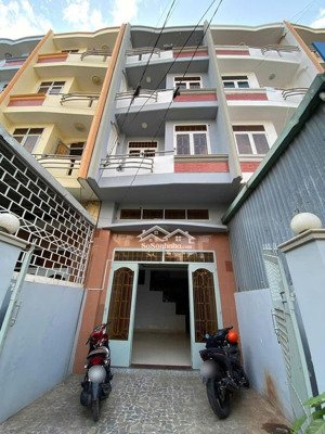 cho thuê nhà 3 lầu 400m sử dụng 5pn 5wc hẻm xe tải ra vô, sân đậu ô tô ở gia đình + vpcty