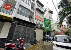 nhà mới 5 tầng hoàng hoa thám, 4m ngang nở hậu 6m, oto vào nhà, giá 9,xtỷ rẻ nhất bình thạnh