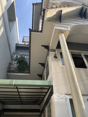 chính chủ cần bán gấp biệt thự mini tại gv - thông tứ hướng - 121m2 - giá chỉ 17.5 tỷ