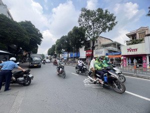 nhà bán giá tốt 205m giá chỉ 20tỷ hẻm ôtô, p10, quang trung tiện xây biệt thự hoặc làm chdv..,