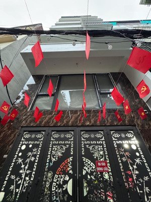 bán nhà phố tân mai. căn hộ ccmn dt 6om 7 tầng