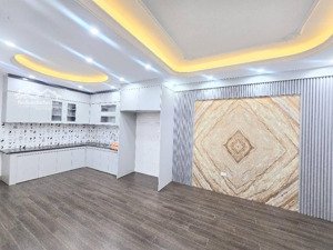 nhà mới đẹp ngọc hồi, thanh trì giá chỉ 5.x tỷ, diện tích: 37m2