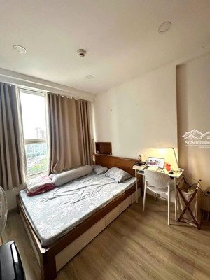 bán ch orchard garden 75m2 - sổ hồng tầng 10 nội thất cơ bản