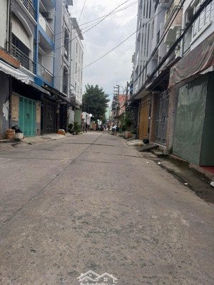 bán nhà trên đường lê văn quới, 4m2 gần bốn xã gần aeon tân phú