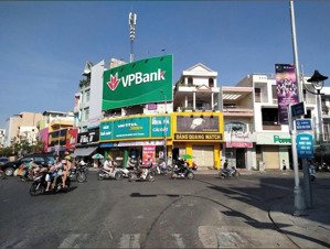 nhà 2 tầng 2 mặt tiền lê duẩn. cạnh ông ích khiêm đoạn kinh doanh vip.s=100m2 giá: 28 tỷ