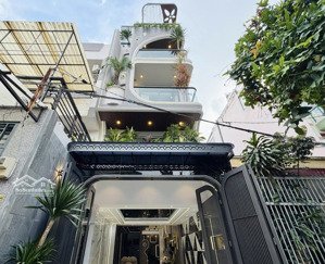 nhà phố đẳng cấp 5 tầng thang máy kịch trần nguyễn tư giản gần emart 2 trải nghiệm thượng lưu