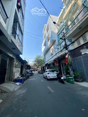a173 - lê văn quới - hẻm xe tải thông - nhà 3 tầng - 4x15m - chỉ 7 tỷ hơn