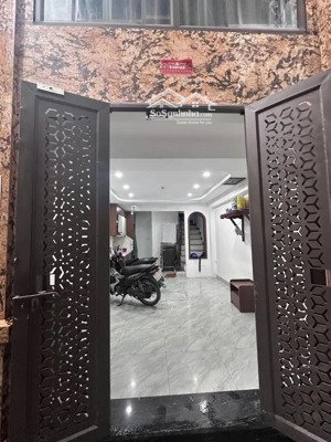 9tỷ có nhà cách vài bước ra ô tô phố trường chinh, đống đa hà nội dt:30m. 6t. 4mt,vali về ở luôn