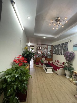 bán tập thể quân đội phố hoàng quốc việt -ô tô tránh- dân trí cao -5ty xy