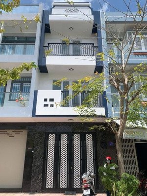 nhà 3 tầng mới, 65m2, 4pn đường nhựa 7m khu dân cư vip ngay đặng văn bi. giảm còn 7 tỷ