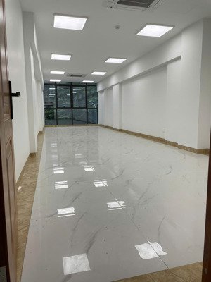 cho thuê văn phòng 80m2 tại nguyễn ngọc nại, khương mai, thanh xuân, hà nội, giá thỏa thuận