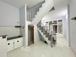 bán nhà riêng tại lê văn quới, 31,7m2, 2pn, 2wc, 2 tầng, 3tỷ95, tl chính chủ